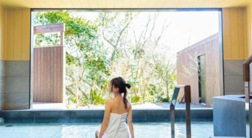 Takeo Onsen Heights Hotell Eksteriør bilde